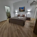 Lastracu Отель типа 