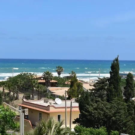 Lastracu 3* Castellammare del Golfo