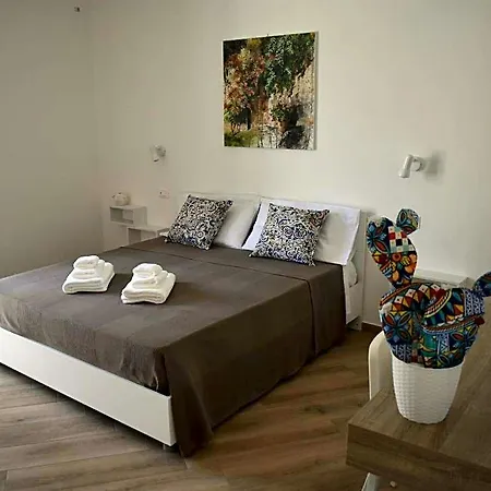 Couette-café Lastracu 3*
