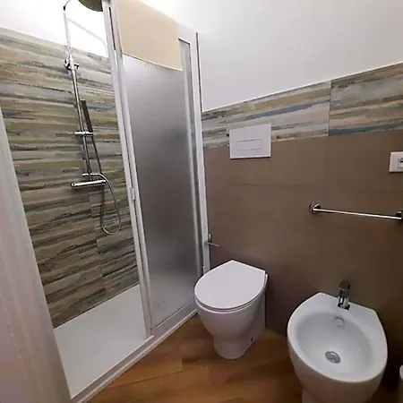 Panzió Lastracu